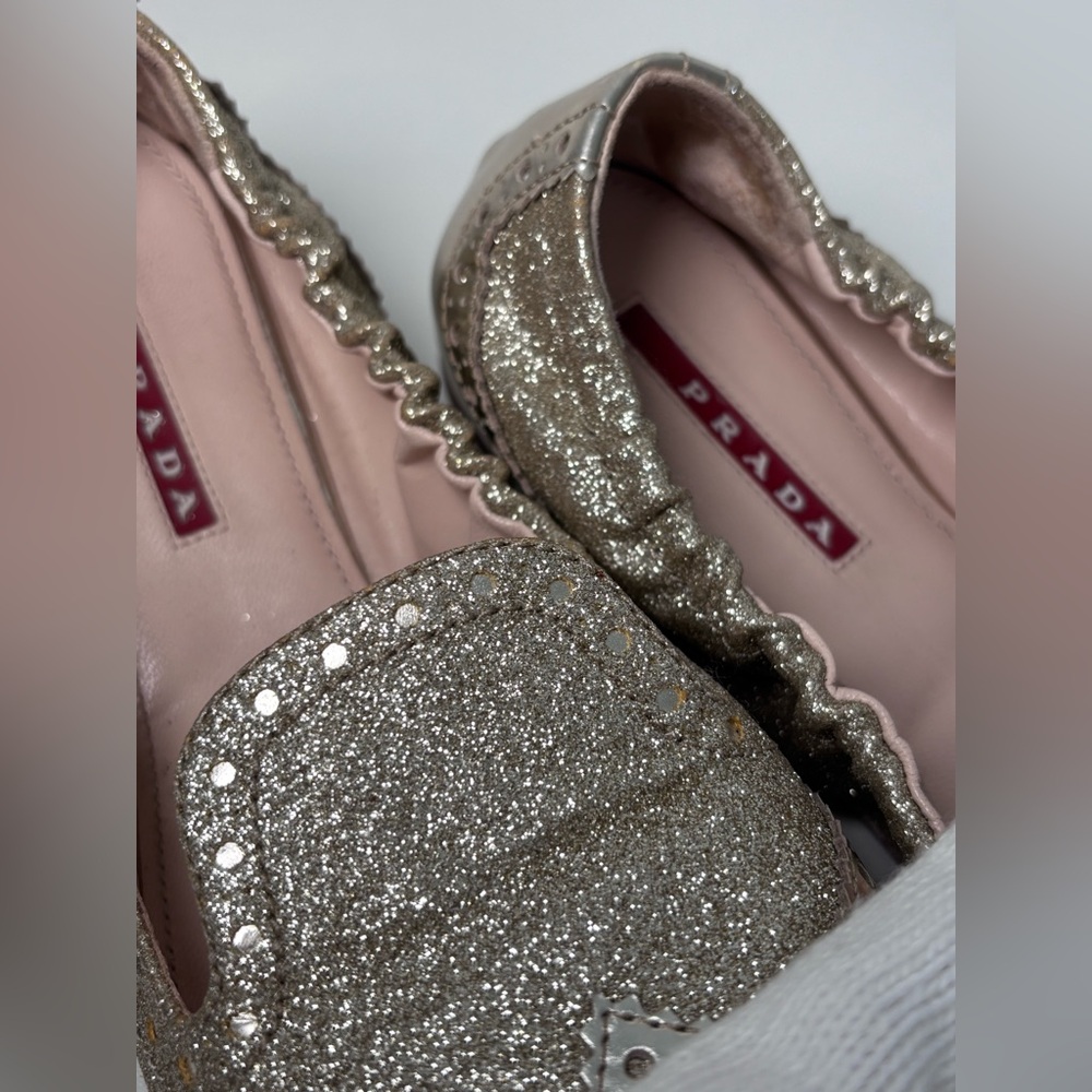 PRADA Round Toe Gold Glitter Metallic Oxford Slip On Ballerina Flats Size 39 EU - Picture 11 of 15